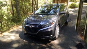 2016_Honda_HR-V_CUV