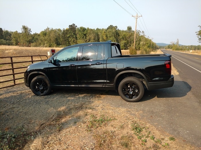 Honda_Ridgeline_Black_Edition